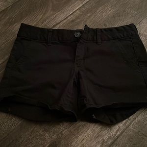American Eagle black shorts